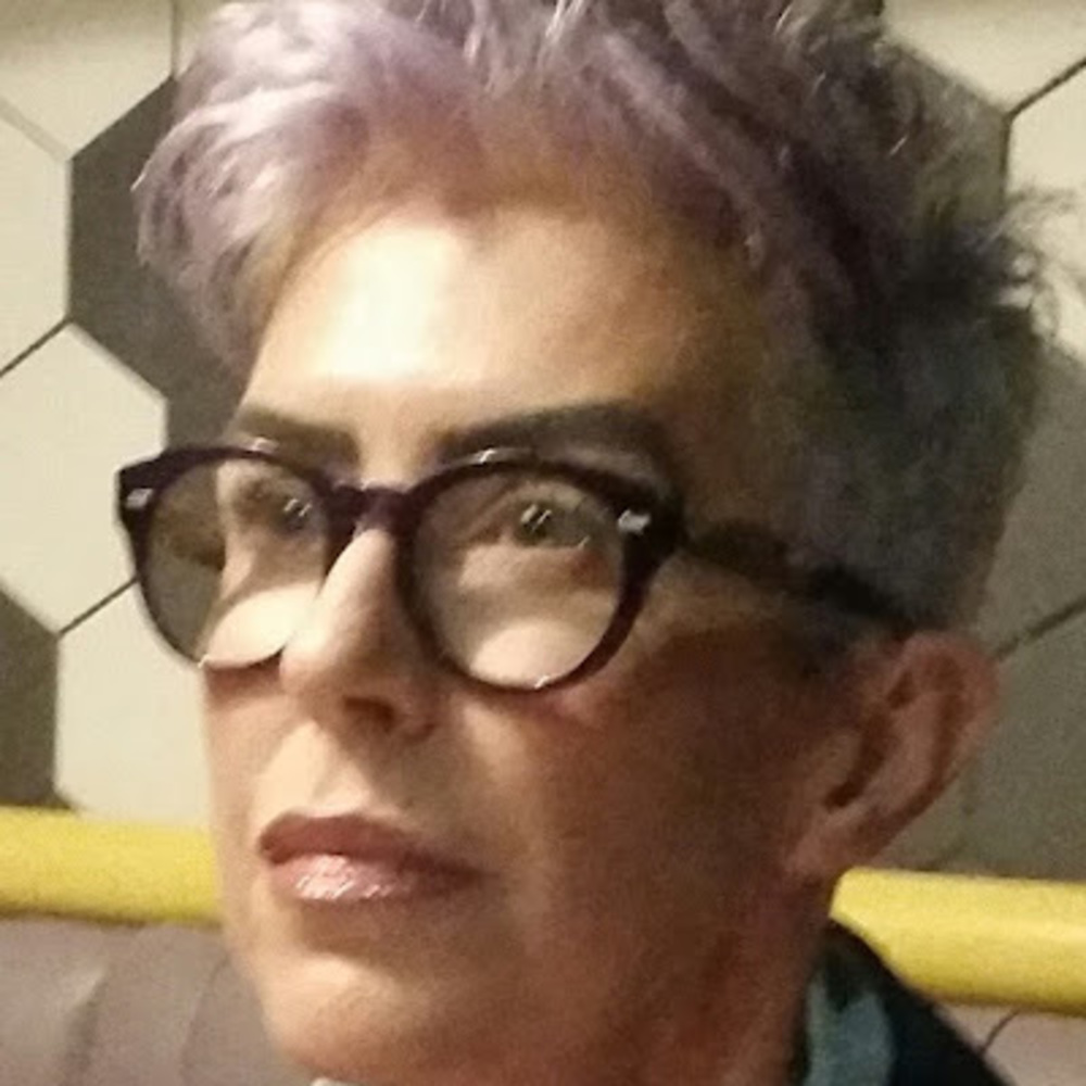 Meet your Posher, Tracey